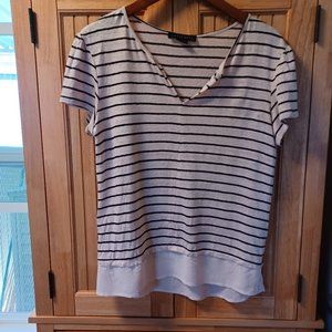 Sanctuary lg Women's T shirt.  Soft pink with black lines.